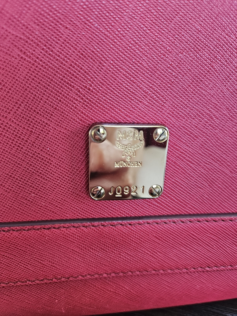 MCM Red Saffiano Leather Shoulder Crossbody Bag - Picture 10 of 10